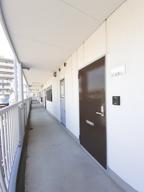 物件外観写真2　(その他共有部分)