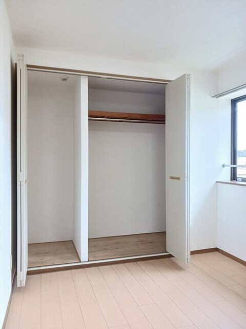 物件内観写真9　(収納)