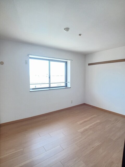 物件内観写真12　(その他)