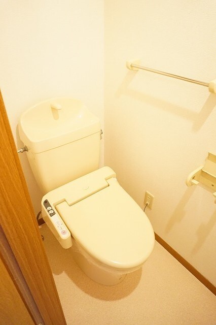 物件内観写真7　(トイレ)