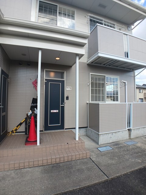 物件外観写真2　(その他共有部分)