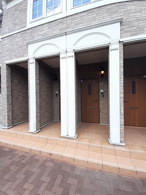 物件外観写真2　(その他共有部分)