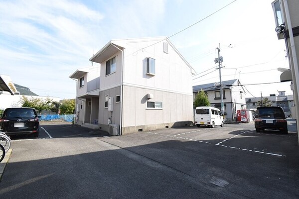 駐車場(駐車場)