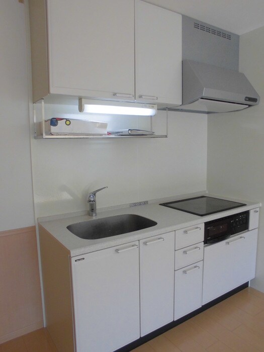 物件内観写真7　(IHクッキングヒーター)