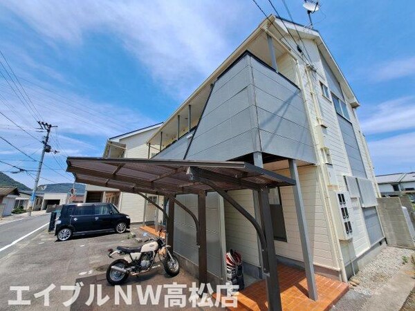 建物設備(駐輪場)