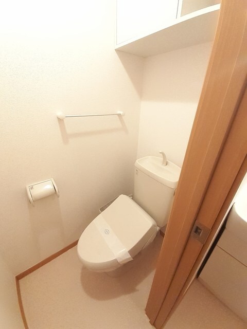 物件内観写真7　(トイレ)