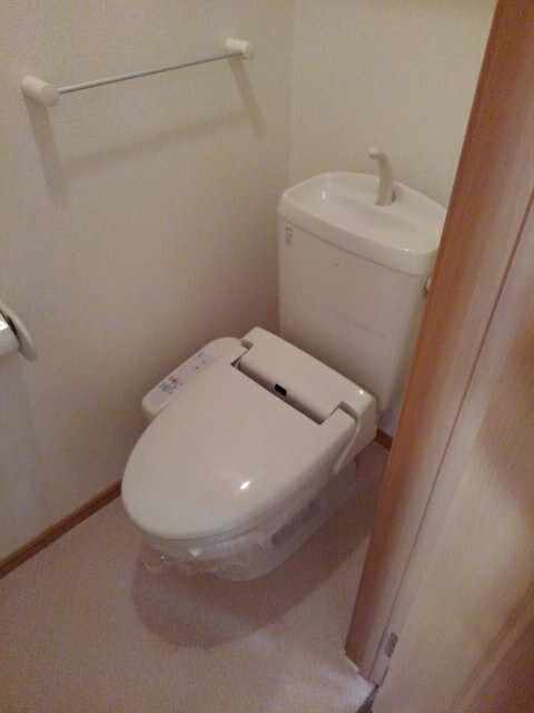 物件内観写真7　(トイレ)