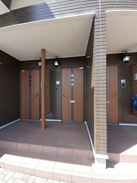 物件外観写真2　(その他共有部分)