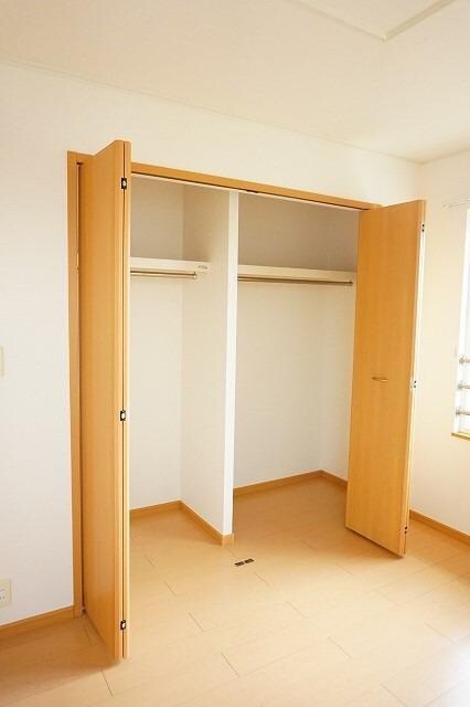 物件内観写真11　(収納)