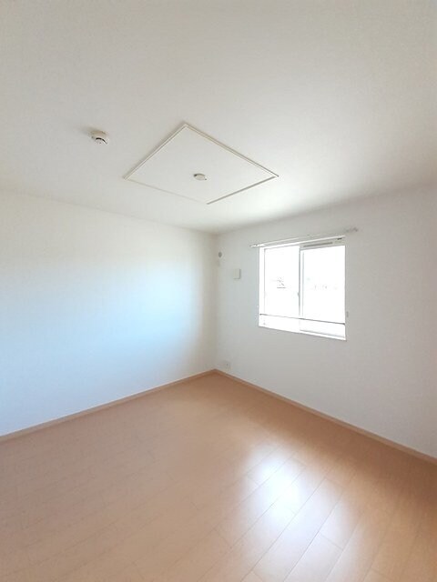 物件内観写真8　(その他部屋・スペース)