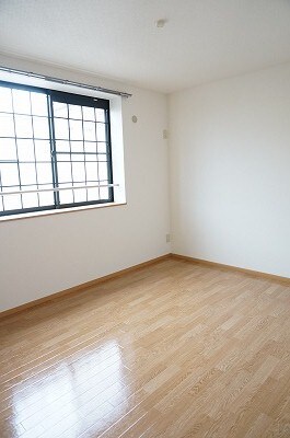 物件内観写真9　(居室・リビング)