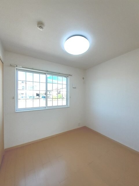 物件内観写真8　(その他部屋・スペース)