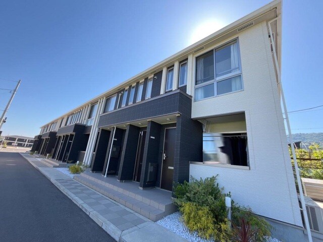 物件外観写真1　(外観写真その他1)