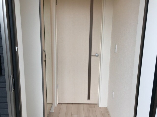 物件内観写真17　(玄関(イメージ))