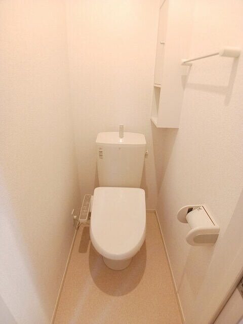 物件内観写真7　(トイレ)