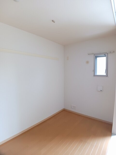 物件内観写真9　(その他部屋・スペース)