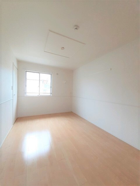 物件内観写真8　(その他部屋・スペース)