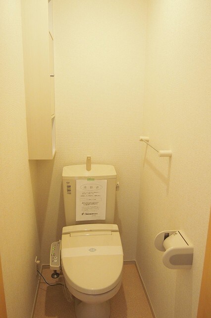 物件内観写真6　(トイレ)