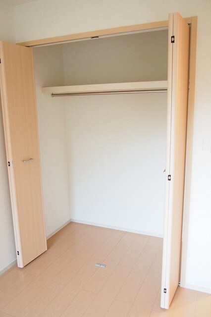 物件内観写真10　(収納)