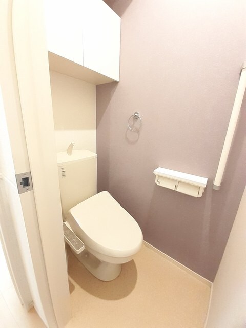 物件内観写真7　(トイレ)