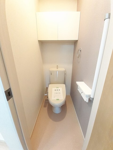 物件内観写真7　(トイレ)