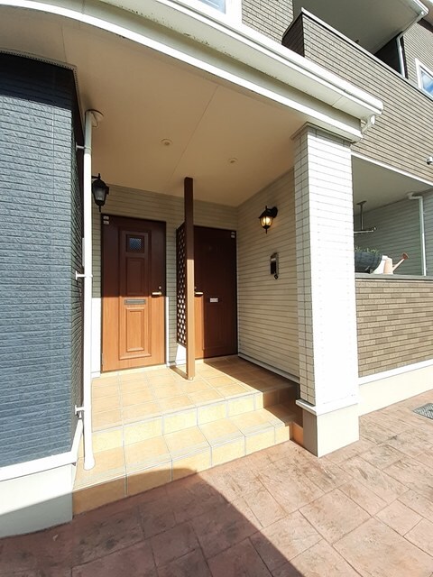 物件外観写真2　(その他共有部分)