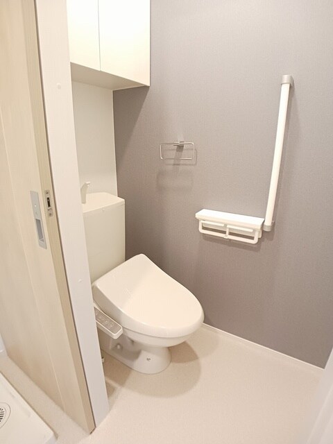 物件内観写真7　(トイレ)