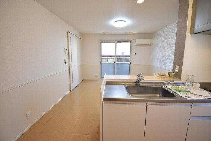 物件内観写真8　(キッチン)