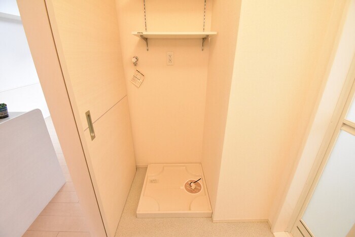 物件内観写真17　(室内洗濯機置場)