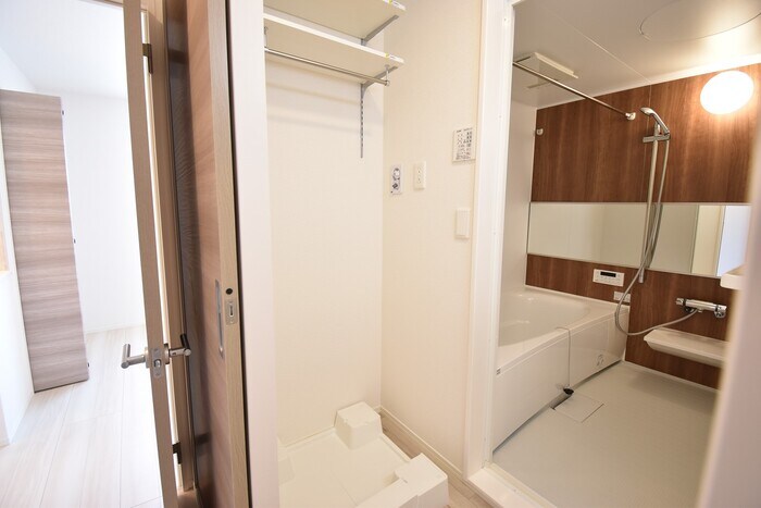 物件内観写真21　(室内洗濯機置場)