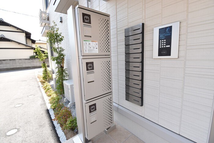 物件内観写真25　(オートロック・郵便ポスト・宅配ボックス)