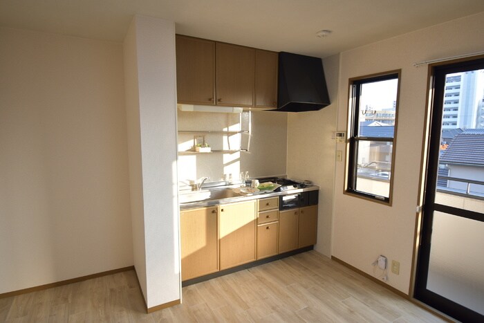 物件内観写真4　(キッチン)