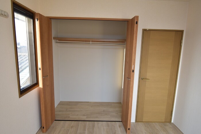 物件内観写真10　(収納)