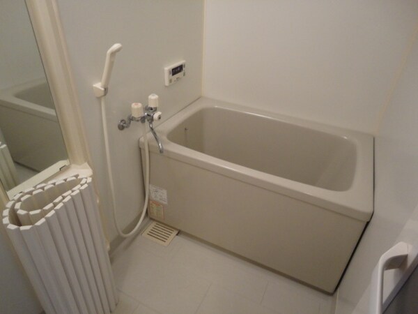 浴室(バス／シャワールーム等)