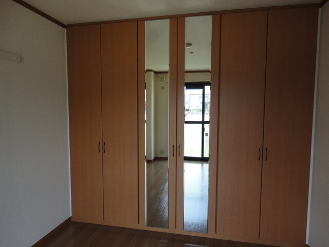 物件内観写真16　(収納)