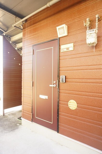 物件外観写真3　(その他共有部分)