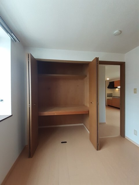物件内観写真10　(収納)