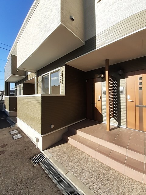 物件外観写真2　(その他共有部分)