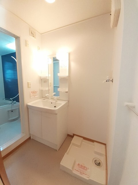 物件内観写真5　(洗面所)