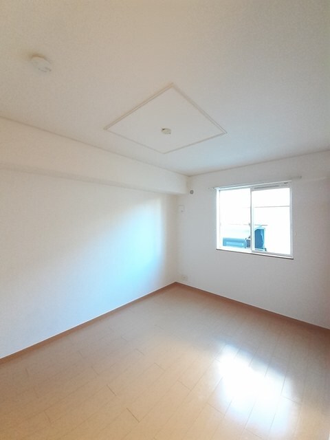 物件内観写真9　(その他部屋・スペース)