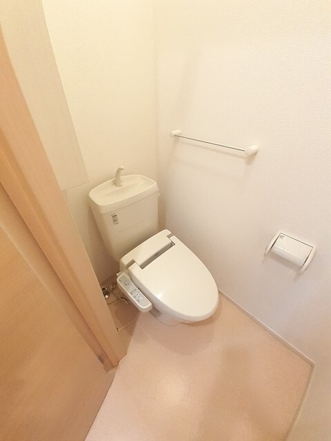 物件内観写真7　(トイレ)