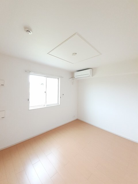 物件内観写真9　(その他部屋・スペース)