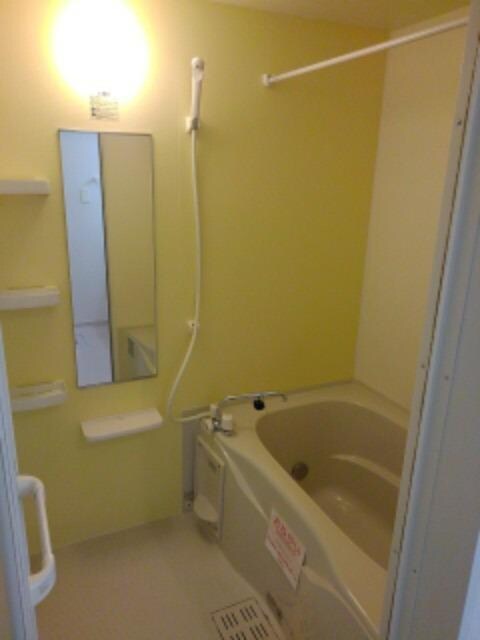 物件内観写真6　(バス／シャワールーム等)
