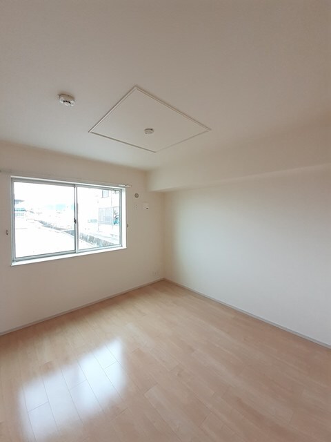 物件内観写真9　(その他部屋・スペース)