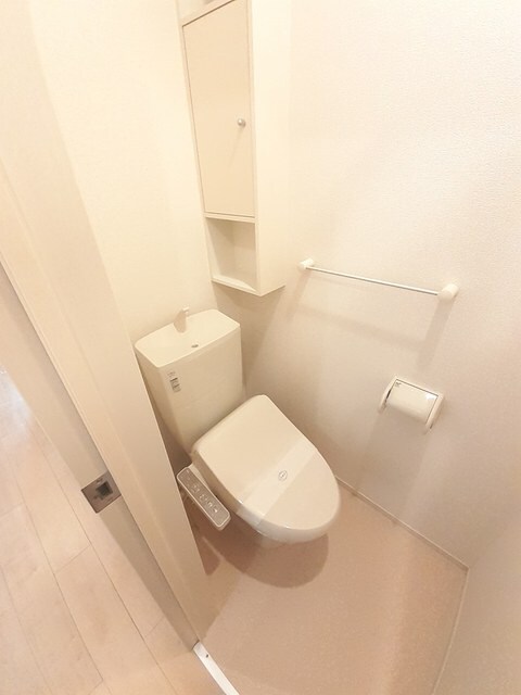 物件内観写真7　(トイレ)