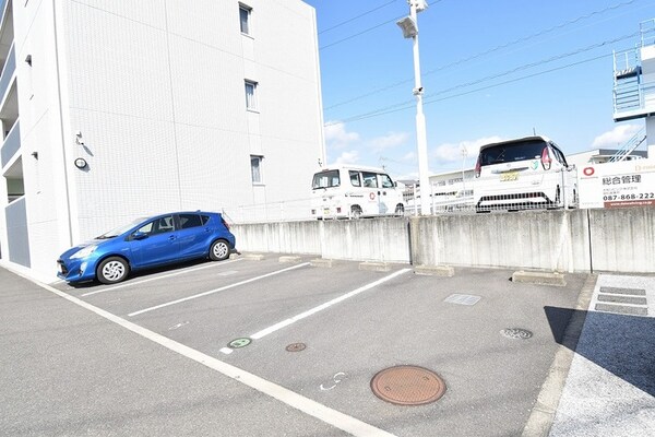 駐車場(駐車場)