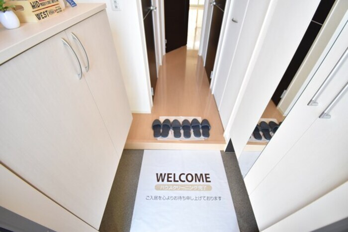 物件内観写真20　(玄関)