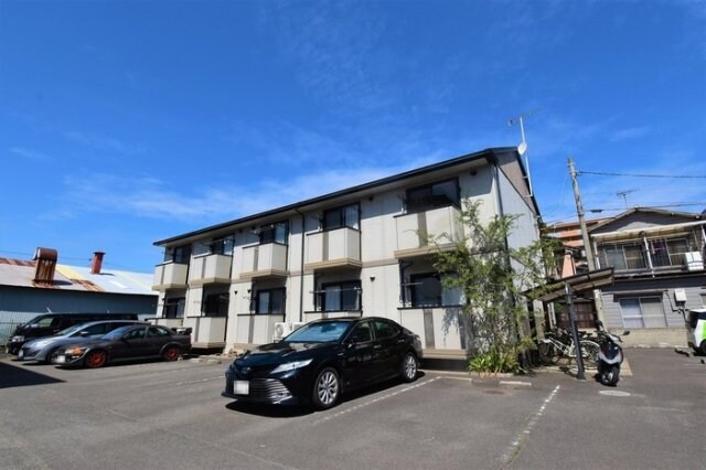 物件外観写真1　(建物外観)