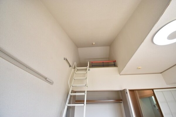 収納(ロフト)