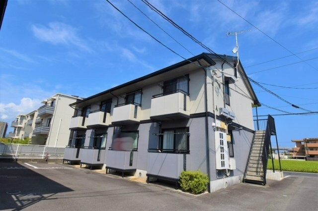 物件外観写真1　(建物外観)